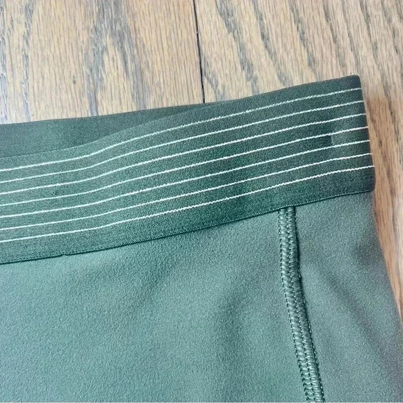 Lululemon Principal Dancer Golden Lining Tight in Armory *28" Size 4 - Picture 8 of 14